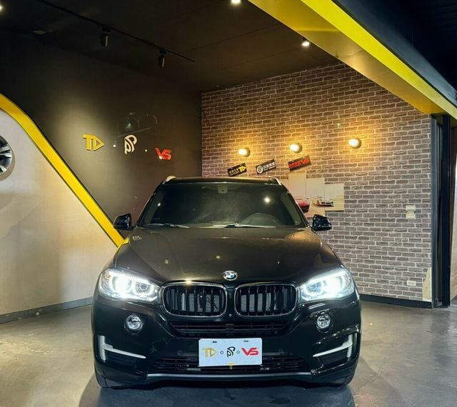 BMW寶馬 X5 XDRIVE35I  第3張相片