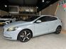 VOLVO富豪 V40  第3張縮圖
