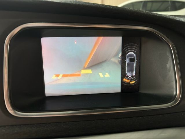 VOLVO富豪 V40  第10張相片