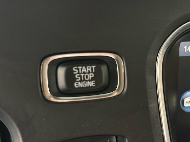 VOLVO富豪 V40  第12張相片