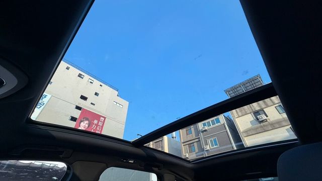 PORSCHE保時捷 CAYENNE  第9張相片