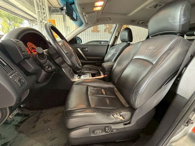 INFINITI無限 FX35  第6張相片