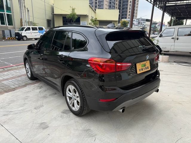 BMW寶馬 X1  第6張相片