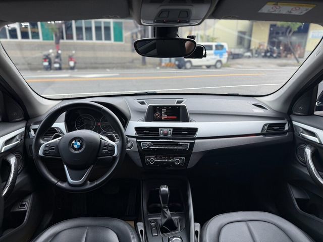 BMW寶馬 X1  第9張相片