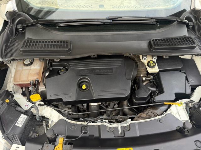 FORD福特 KUGA  第15張相片