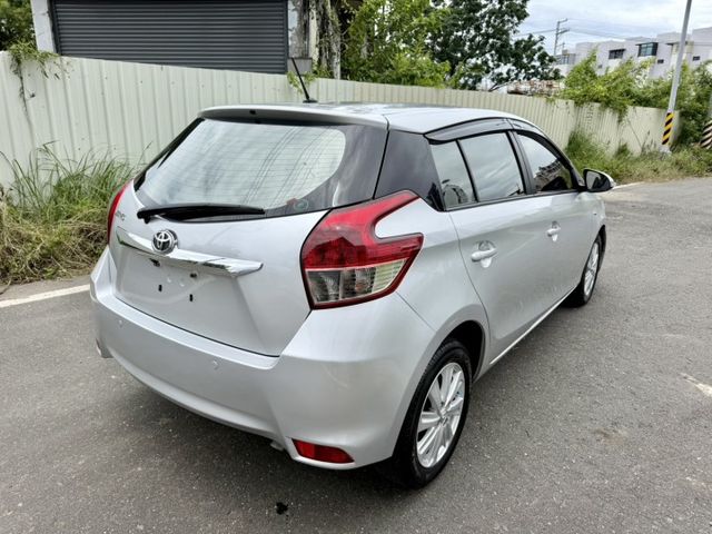 YARIS  第4張相片