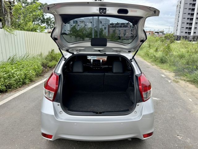 YARIS  第19張相片