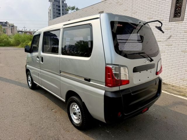 手排 客貨 賺錢最佳好車 只跑11萬 已認證  第6張相片