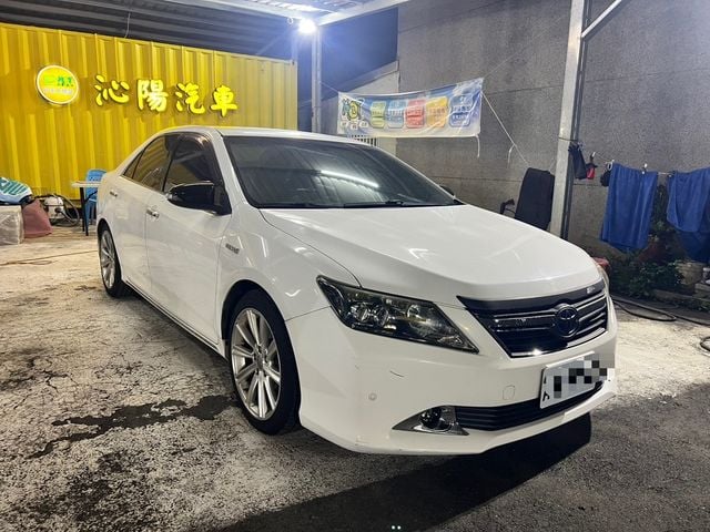 TOYOTA豐田 CAMRY HYBRID  第2張相片