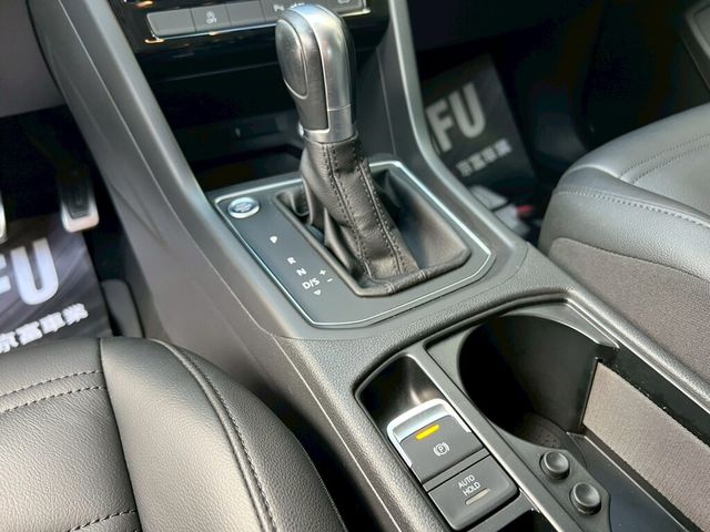 VOLKSWAGEN福斯 TOURAN  第11張相片