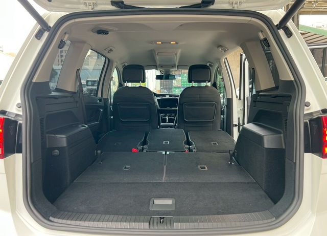VOLKSWAGEN福斯 TOURAN  第15張相片