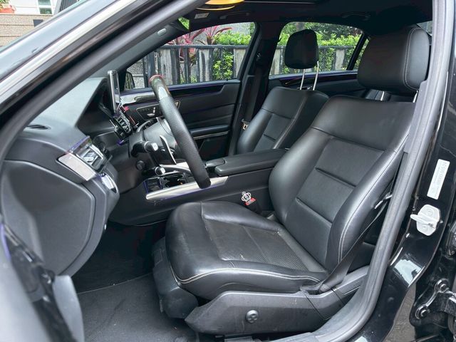M-BENZ賓士 E200  第4張相片