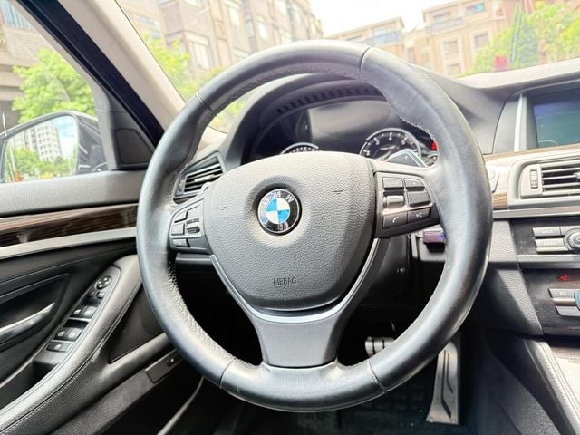 BMW寶馬 535I  第6張相片