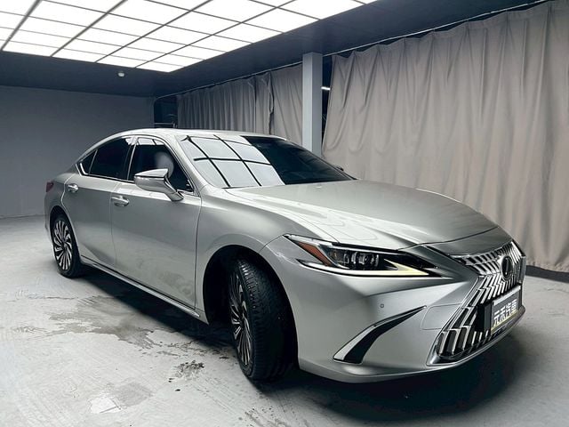 LEXUS凌志 ES200  第3張相片