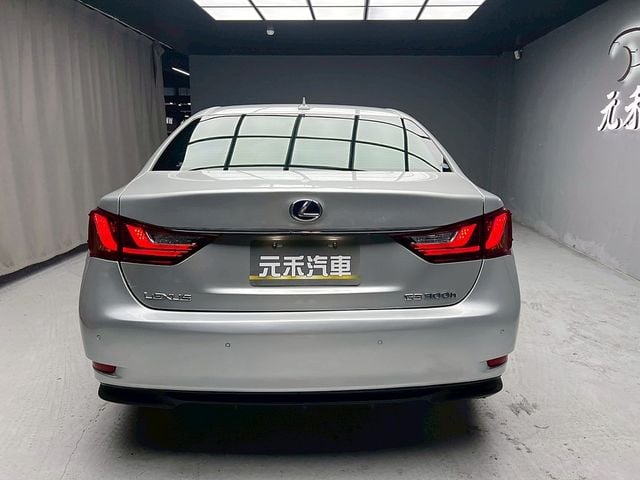LEXUS凌志 GS300H  第5張相片