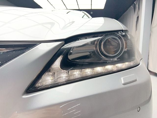 LEXUS凌志 GS300H  第7張相片