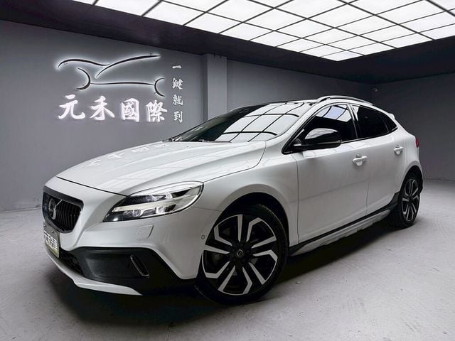 VOLVO富豪 V40 CROSS COUNTRY  第1張相片