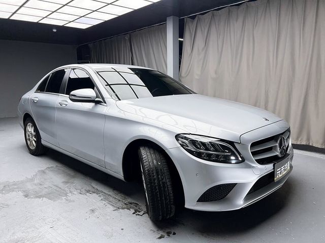 M-BENZ賓士 C180  第3張相片