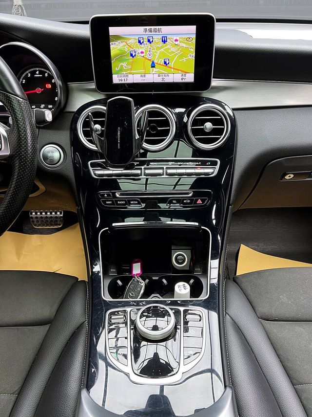 M-BENZ賓士 GLC250  第16張相片