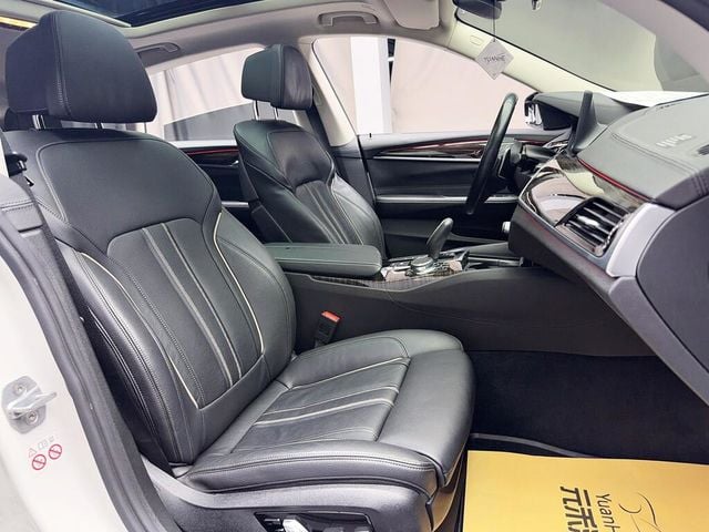 BMW寶馬 630I GT  第12張相片