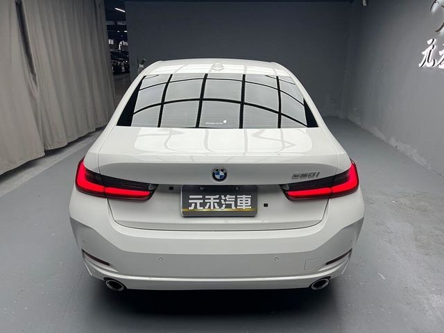 BMW寶馬 320I  第5張相片