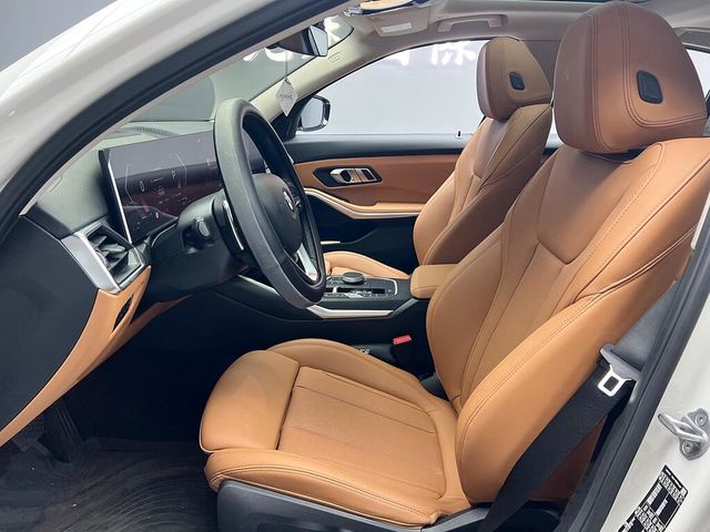 BMW寶馬 320I  第11張相片