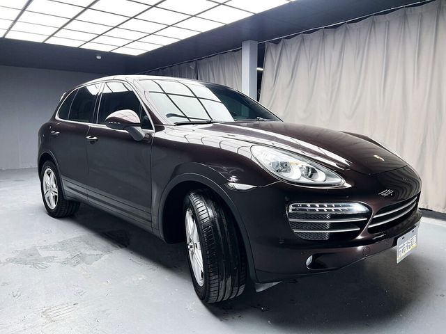 PORSCHE保時捷 CAYENNE  第3張相片
