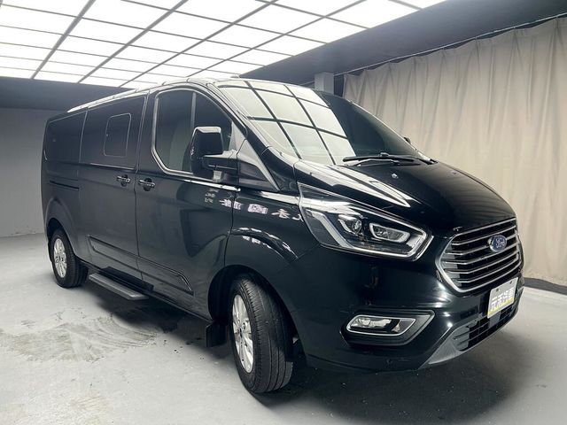 FORD福特 TOURNEO CUSTOM  第3張相片