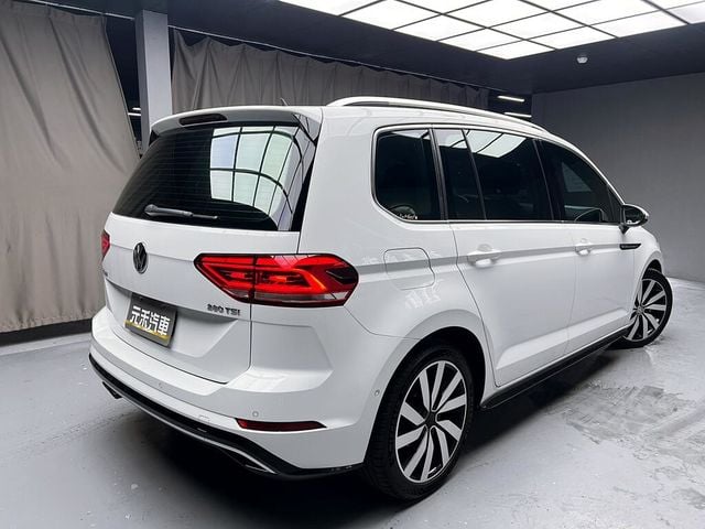 VOLKSWAGEN福斯 TOURAN  第6張相片