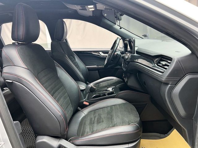 FORD福特 KUGA  第12張相片
