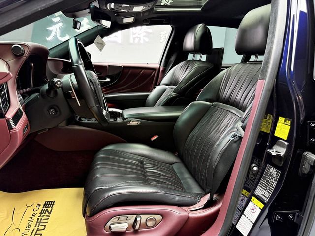 LEXUS凌志 LS500H  第11張相片