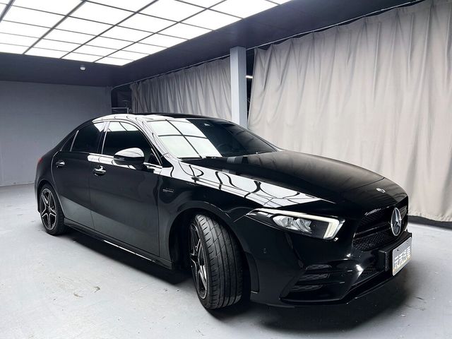 M-BENZ賓士 A35 AMG  第3張相片