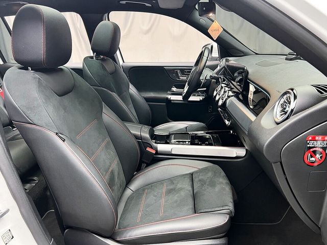 M-BENZ賓士 GLB35 AMG  第12張相片