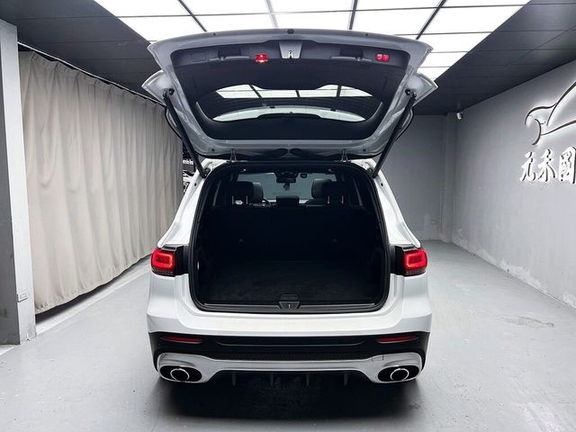 M-BENZ賓士 GLB35 AMG  第20張相片