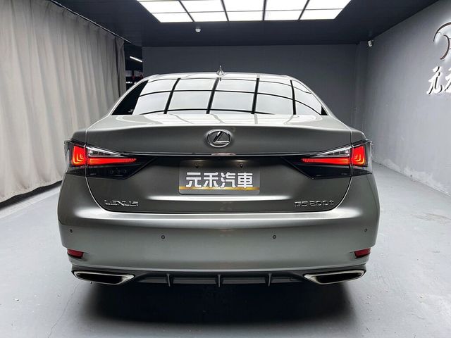 LEXUS凌志 GS200T  第5張相片