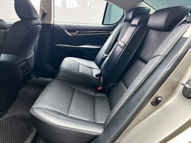 LEXUS凌志 GS200T  第13張相片
