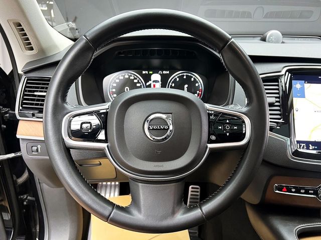 VOLVO富豪 XC90  第16張相片