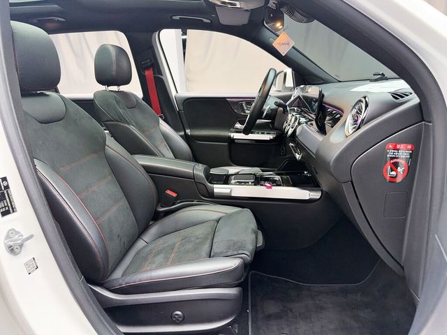 M-BENZ賓士 GLB35 AMG  第12張相片