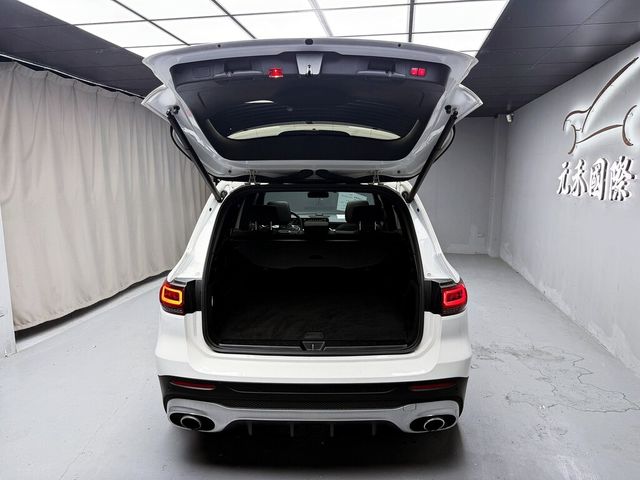 M-BENZ賓士 GLB35 AMG  第20張相片
