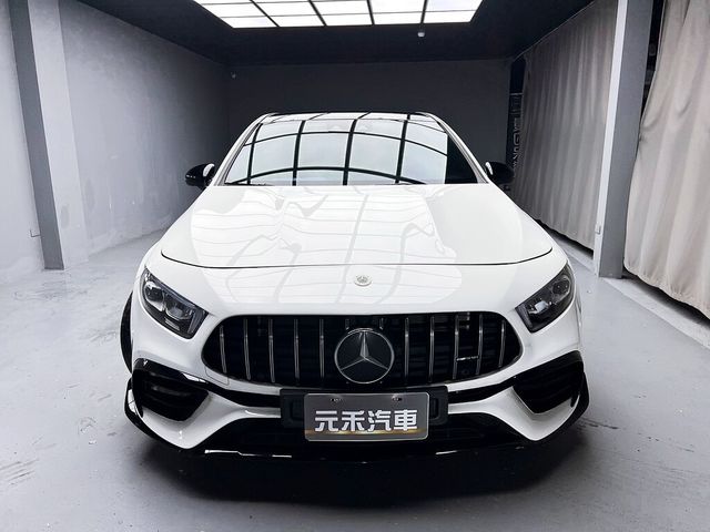 M-BENZ賓士 A45 AMG  第2張相片