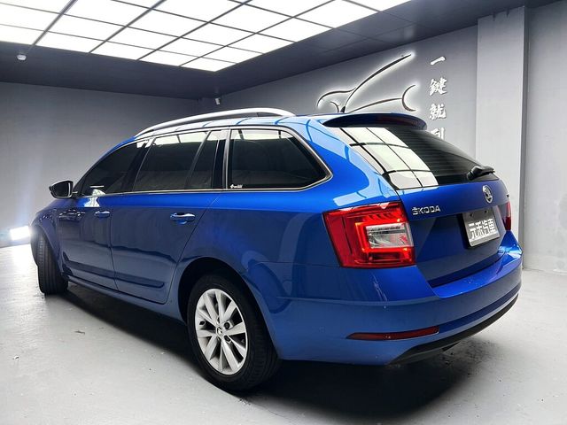 SKODA司科達 OCTAVIA COMBI  第4張相片