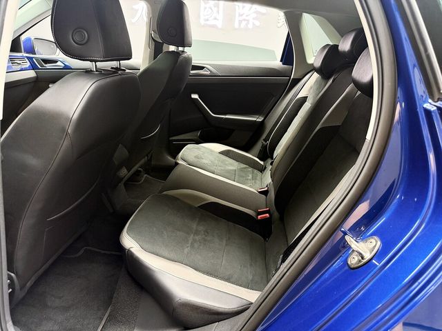 VOLKSWAGEN福斯 POLO  第13張相片