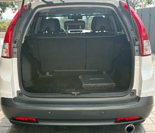 原鈑件 YES認證 一手車 車庫車 內外漂亮 2.4 VTI-S 新車97.9萬  第7張相片