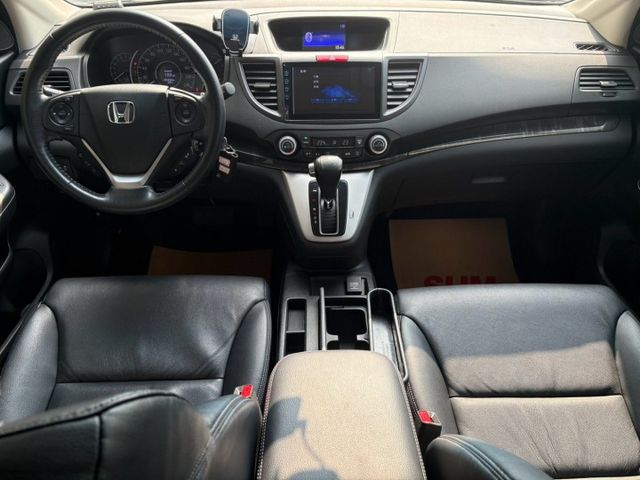 原鈑件 YES認證 一手車 車庫車 內外漂亮 2.4 VTI-S 新車97.9萬  第8張相片