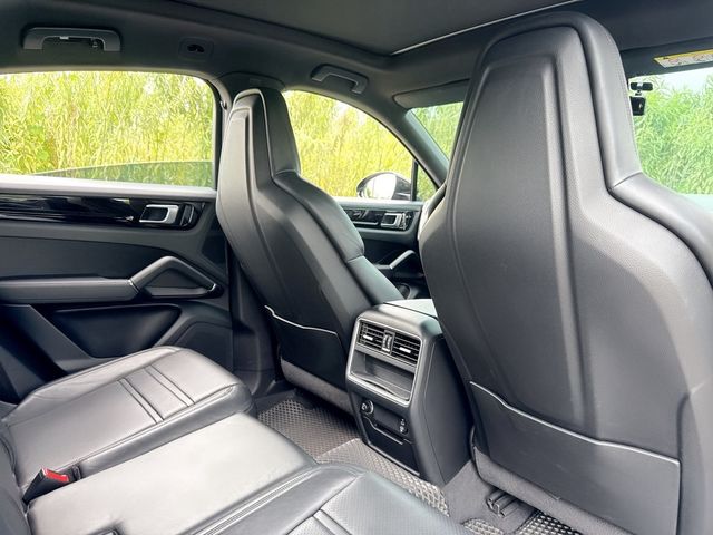 PORSCHE保時捷 CAYENNE  第16張相片