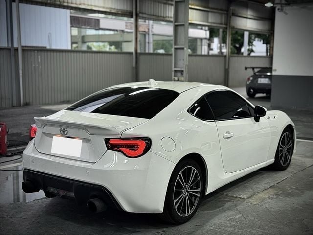 TOYOTA豐田 86  第2張相片