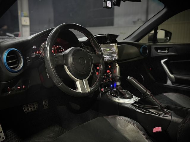 TOYOTA豐田 86  第3張相片