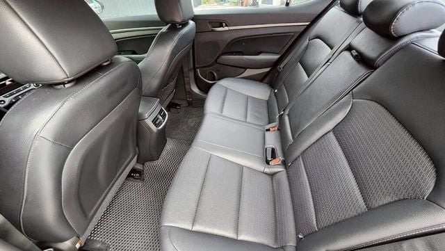 HYUNDAI現代 ELANTRA  第12張相片