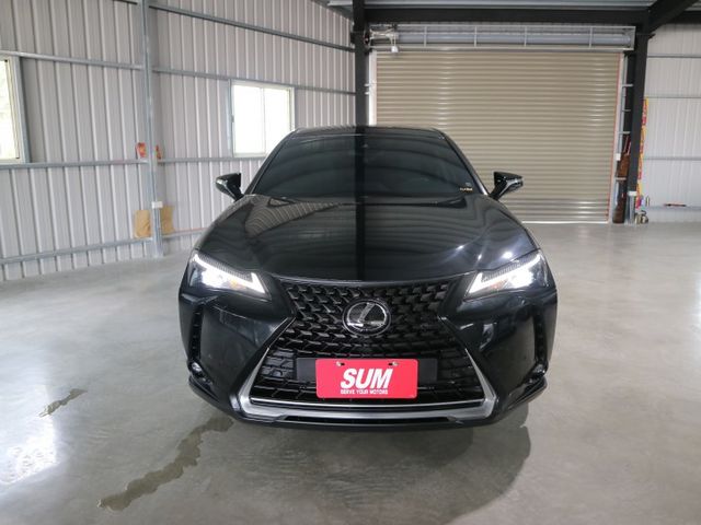 里程履約保證僅跑2萬 菁英版原廠保固 CARPLAY 倒車顯影 盲點 倒車顯影 ACC 行車紀錄器 雙電動/加熱座椅  第6張相片