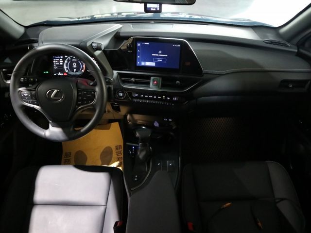 里程履約保證僅跑2萬 菁英版原廠保固 CARPLAY 倒車顯影 盲點 倒車顯影 ACC 行車紀錄器 雙電動/加熱座椅  第9張相片